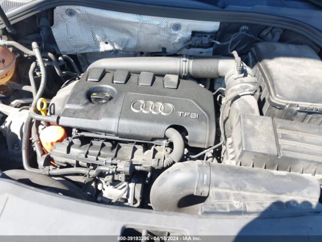 WA1ECCFS3HR012958 Audi Q3 2.0t Premium