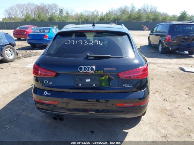 WA1ECCFS3HR012958 Audi Q3 2.0t Premium