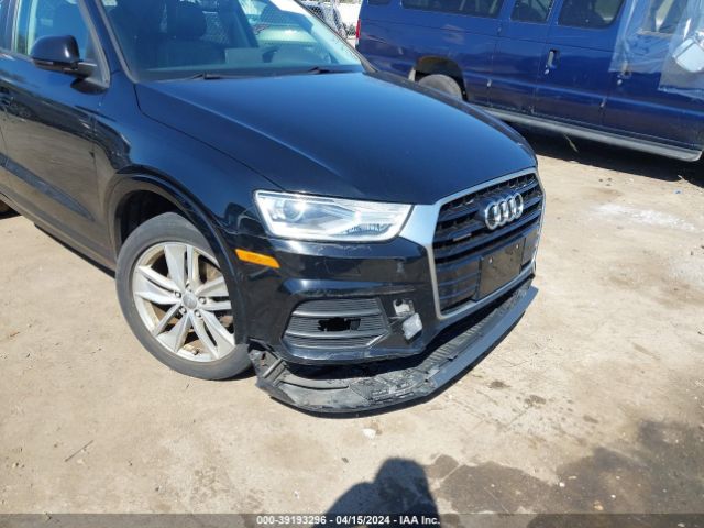 WA1ECCFS3HR012958 Audi Q3 2.0t Premium