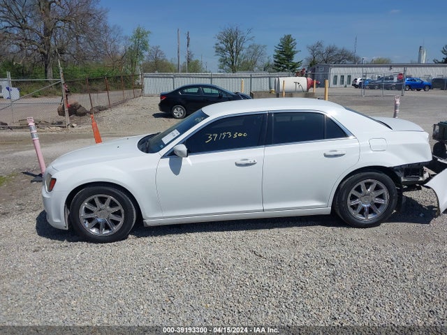 Chrysler 300 300s 2014 2C3CCABG1EH200817 Image 14