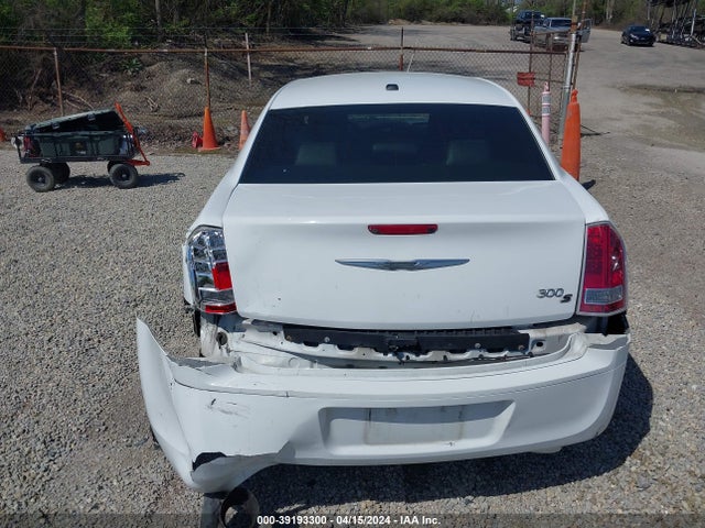 Chrysler 300 300s 2014 2C3CCABG1EH200817 Image 16