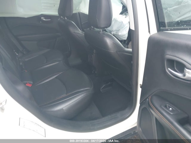 3C4NJCCB3KT676238 Jeep Compass Limited Fwd