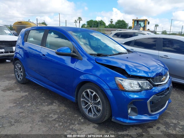 Chevrolet Sonic Lt Auto 2017 1G1JD6SB3H4106594 main image