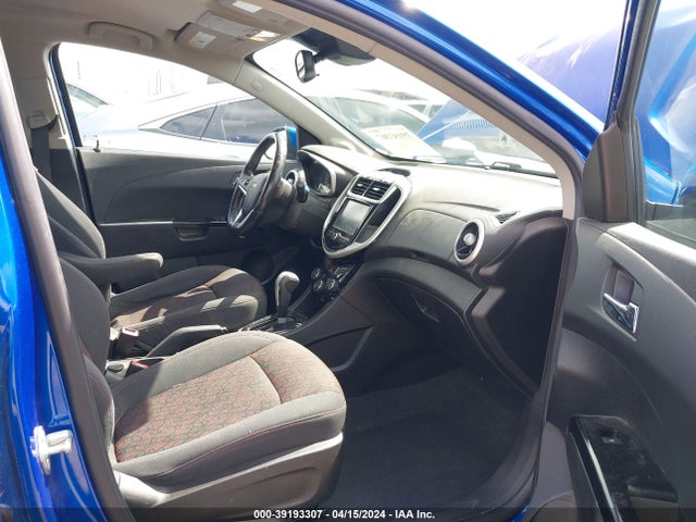 Chevrolet Sonic Lt Auto 2017 1G1JD6SB3H4106594 Image 5