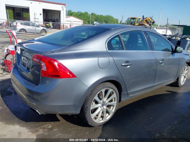 LYV402HM9HB145699 Volvo S60 Inscription T5 Platinum