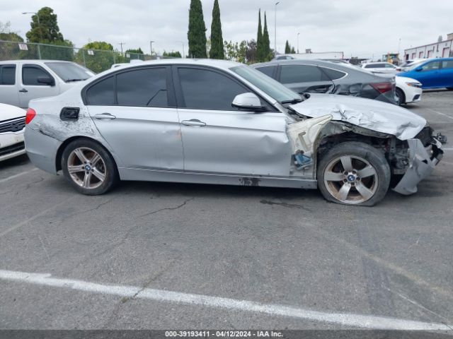 WBA3B1G52FNT63598 BMW 320i