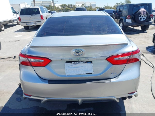 Toyota CAMRY SE 2018 JTNB11HK7J3050505 Image 16