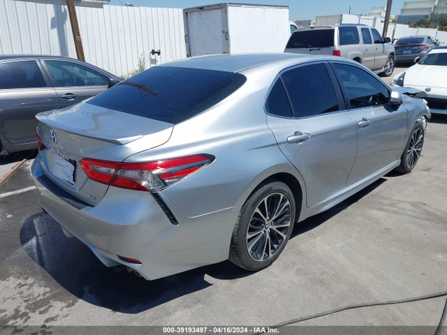 Toyota CAMRY SE 2018 JTNB11HK7J3050505 Image 4