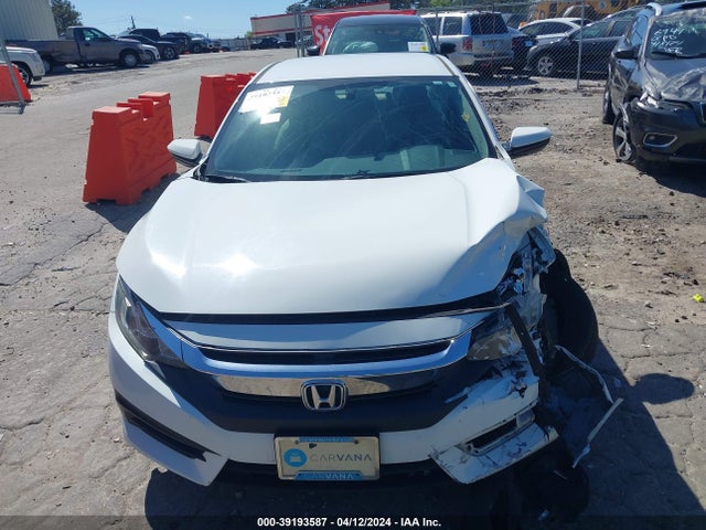 Honda Civic Lx 2018 19XFC2F57JE204237 Image 12
