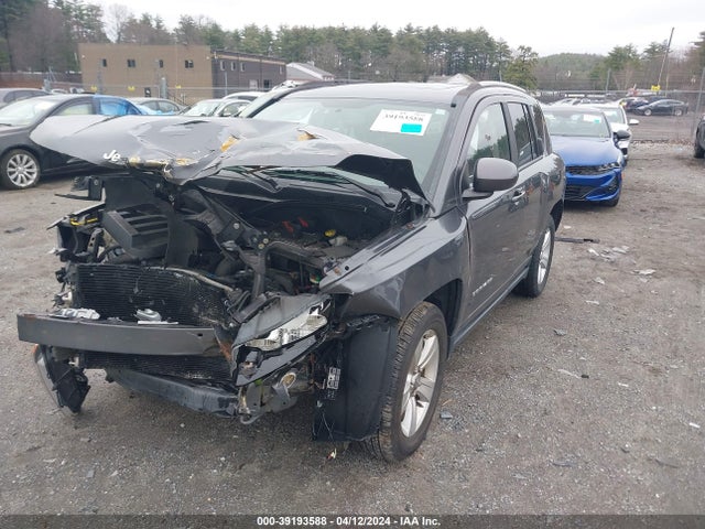 Jeep Compass Latitude 2015 1C4NJDEB2FD216664 Image 2