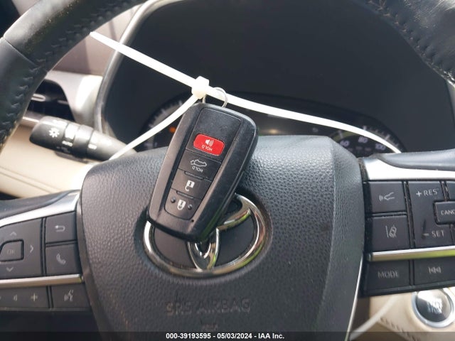 Toyota Highlander Platinum 2021 5TDFZRBH3MS138822 Image 11