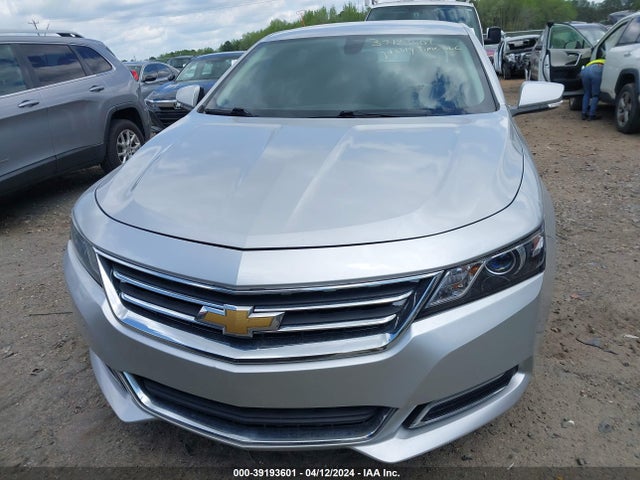 Chevrolet IMPALA 1LT 2018 2G1105S30J9120986 Image 12