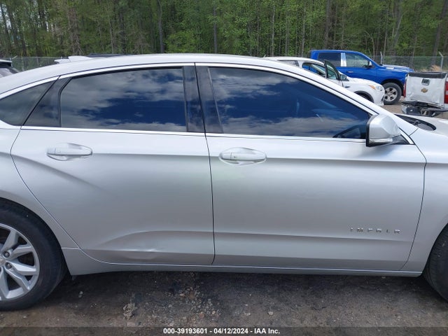 Chevrolet IMPALA 1LT 2018 2G1105S30J9120986 Image 13