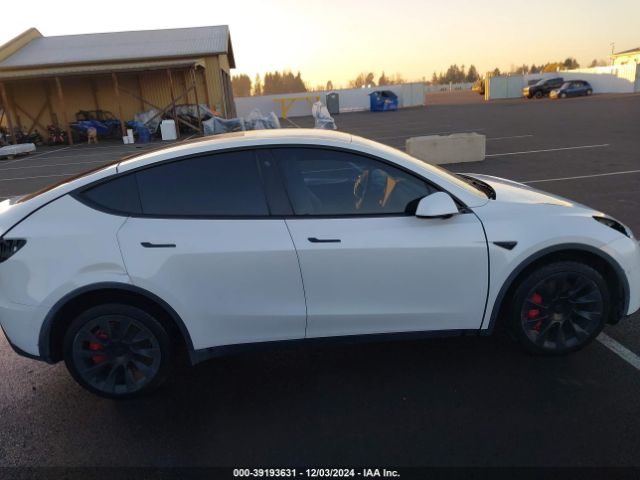 5YJYGDEE4MF161677 Tesla Model Y Long Range Dual Motor All-wheel Drive