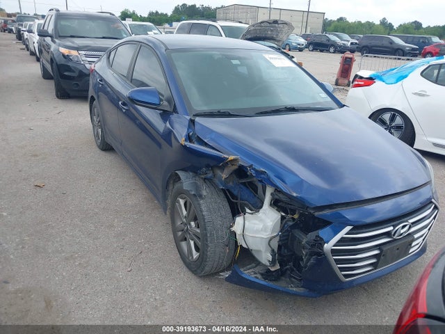 2017 5NPD84LF9HH154111 main image