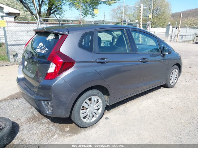 Honda FIT LX 2017 JHMGK5H58HS009467 Image 4
