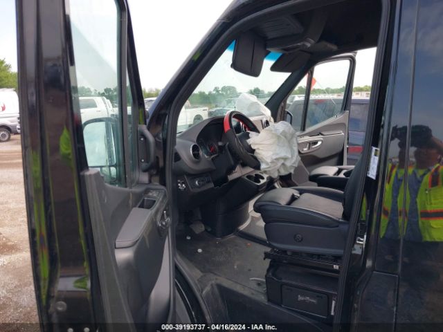 W1Y4NCHY5PT140001 Mercedes-Benz Sprinter 2500 High Roof 4-cyl Diesel Ho