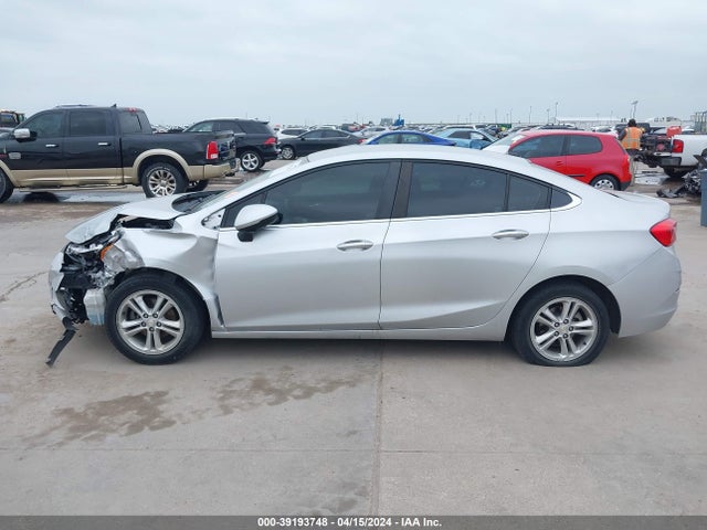 Chevrolet Cruze Lt Auto 2018 1G1BE5SM0J7161750 Image 14