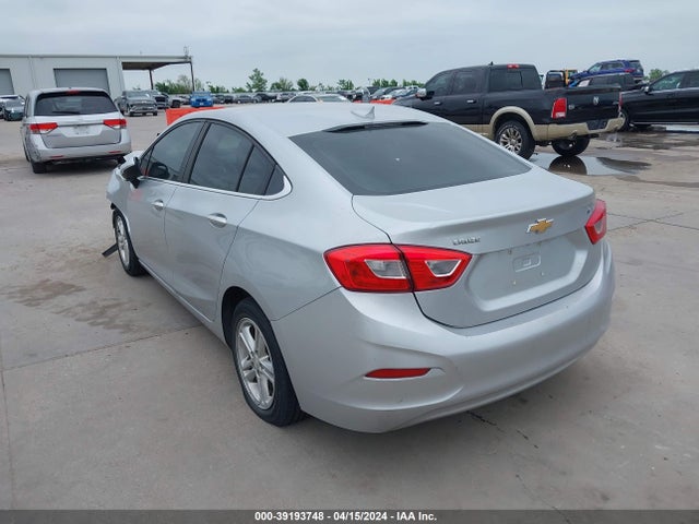 Chevrolet Cruze Lt Auto 2018 1G1BE5SM0J7161750 Image 3