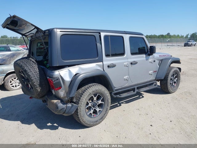 1C4HJXFG5JW113339 Jeep Wrangler Unlimited Rubicon 4x4