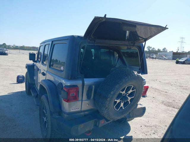 1C4HJXFG5JW113339 Jeep Wrangler Unlimited Rubicon 4x4