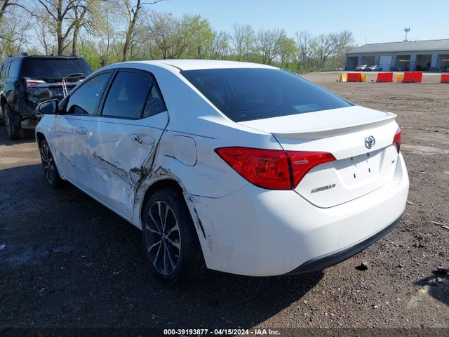 Toyota COROLLA SE 2017 2T1BURHE0HC834627 Image 3