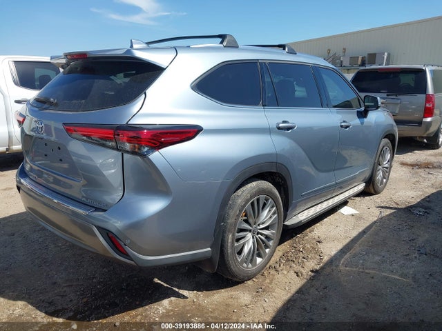Toyota Highlander Platinum 2021 5TDFZRAH7MS075113 Image 4