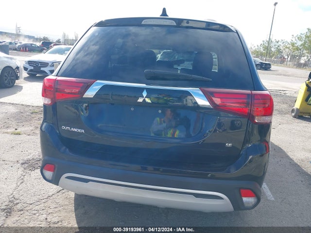Mitsubishi Outlander Se 2.4 2020 JA4AD3A38LZ006285 Image 17