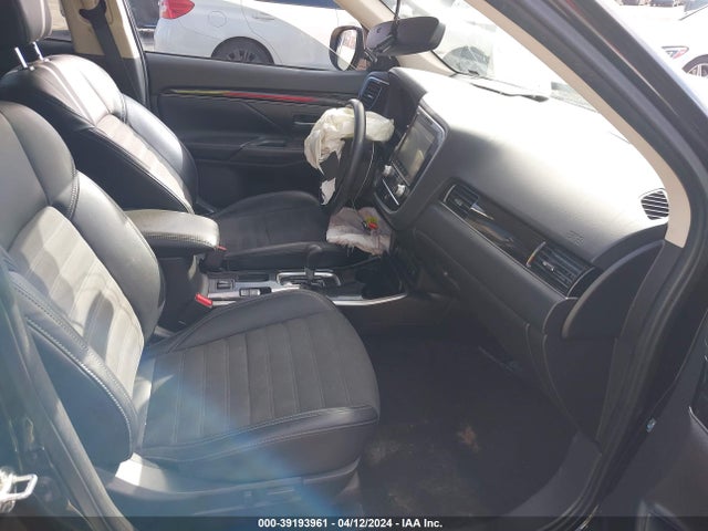 Mitsubishi Outlander Se 2.4 2020 JA4AD3A38LZ006285 Image 5