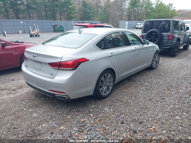 Genesis G80 3.8 2018 KMHGN4JE2JU249794 Image 4