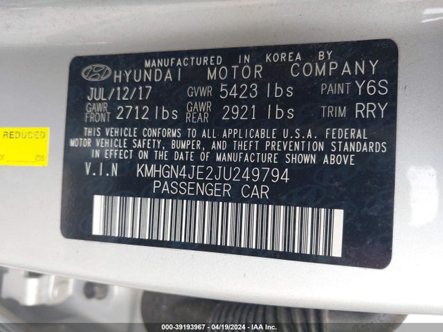 Genesis G80 3.8 2018 KMHGN4JE2JU249794 Image 9