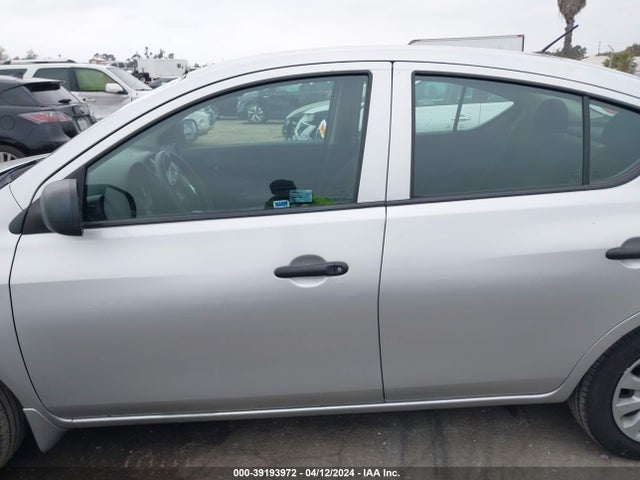 Nissan Versa 1.6 S+ 2015 3N1CN7AP0FL871417 Image 14