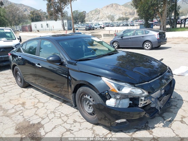 Nissan Altima 2.5 S 2019 1N4BL4BV4KN324628 главное изображение