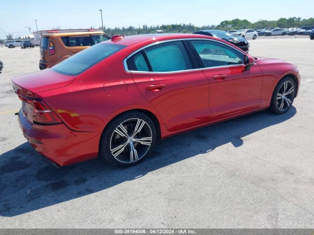 2022 VOLVO S60 7JRL12TL9NG154668 Photo 3