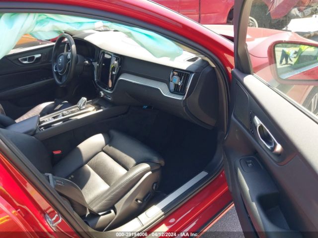 2022 VOLVO S60 7JRL12TL9NG154668 Photo 4