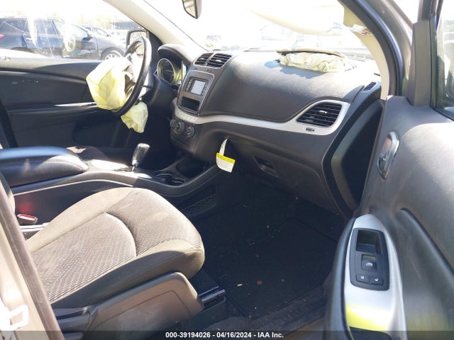 Dodge Journey Se Awd 2019 3C4PDDBG1KT702094 Image 5