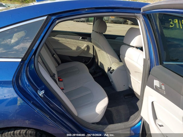 Hyundai SONATA SEL 2019 5NPE34AF5KH742682 Image 8