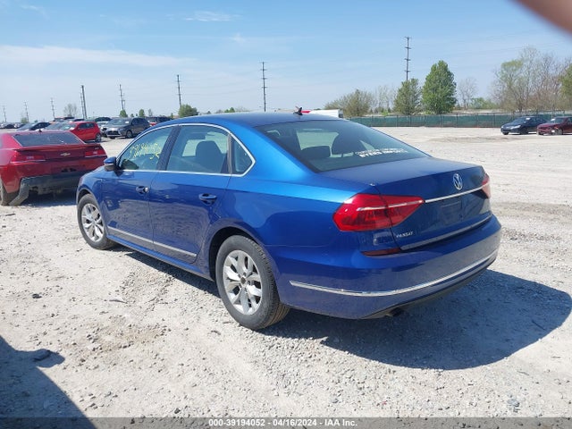 1VWAT7A36GC057239 Volkswagen Passat 1.8t S