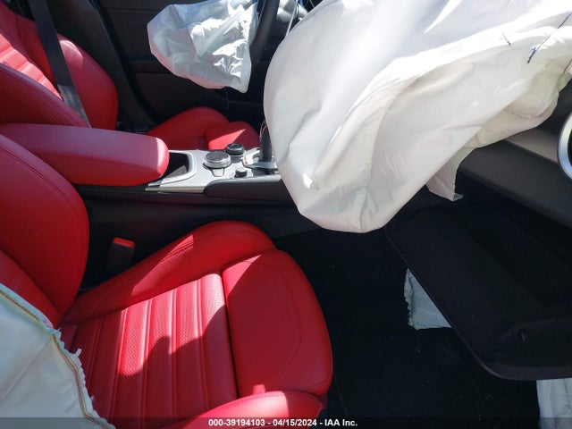 ZARFANBN6R7677934 Alfa Romeo Giulia Veloce Awd
