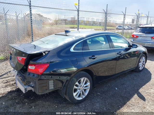 Chevrolet MALIBU LT 2018 1G1ZD5ST6JF272012 Image 4