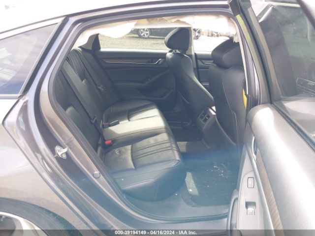 1HGCV2F96JA026115 Honda Accord Touring 2.0t