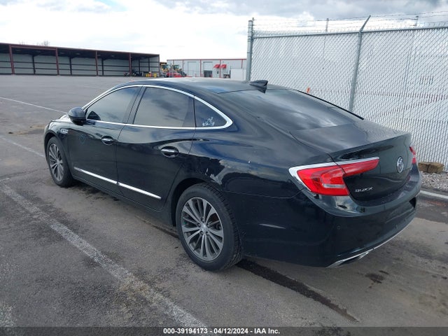 1G4ZP5SS4HU170103 Buick Lacrosse Essence