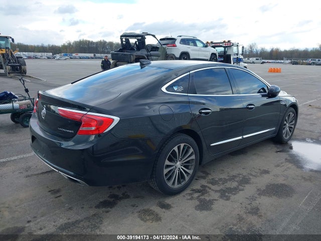 1G4ZP5SS4HU170103 Buick Lacrosse Essence