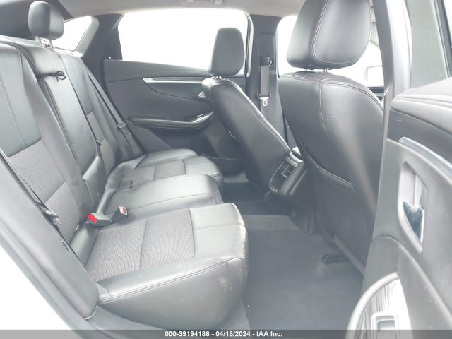 Chevrolet IMPALA 1LT 2017 2G1105S39H9171834 Image 8