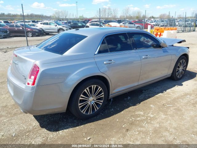 2C3CCAGG0EH157872 Chrysler 300 300s