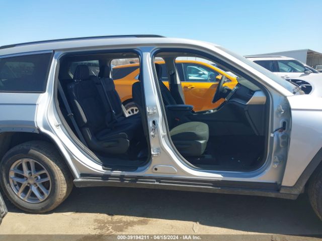 1C4RJKAG7P8821152 Jeep Grand Cherokee L Laredo 4x4