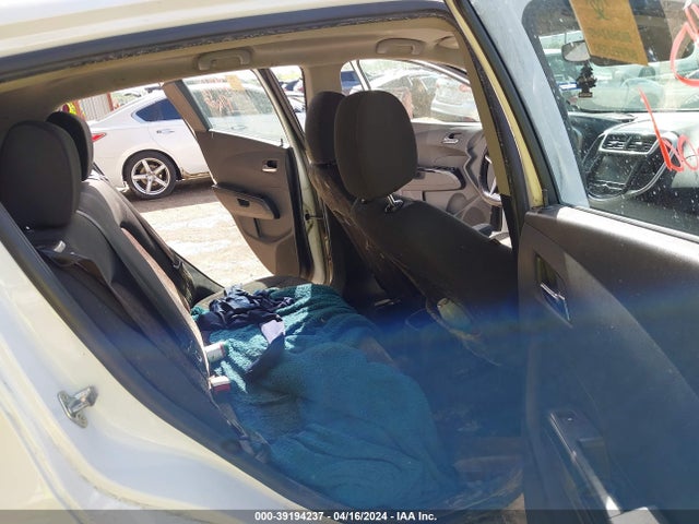 Chevrolet Sonic Lt Auto 2017 1G1JD6SH5H4118220 Image 7