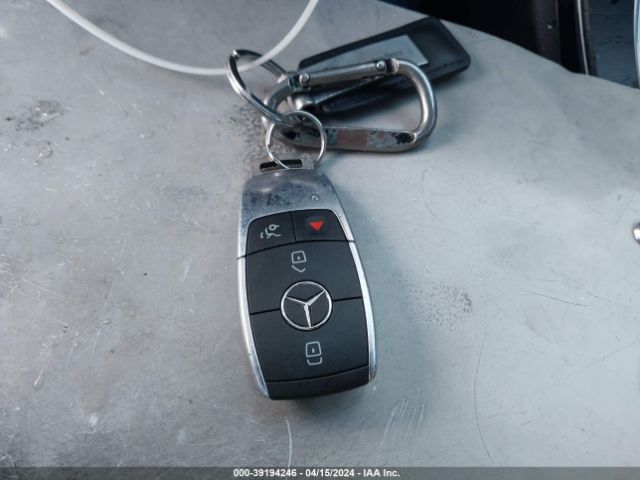 W1KWF8DB0MR629400 Mercedes-Benz C 300 Sedan