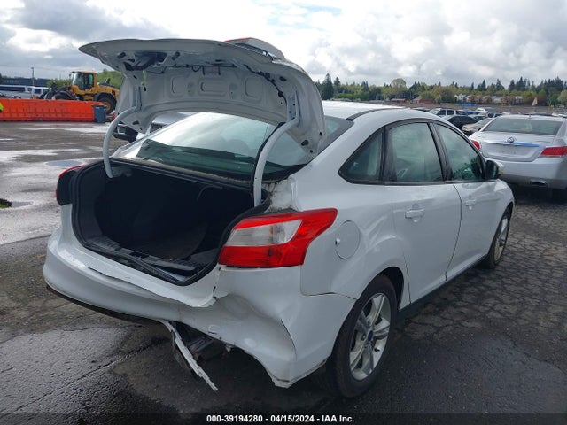 Ford FOCUS SE 2014 1FADP3F23EL198026 Image 4