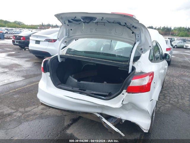 Ford FOCUS SE 2014 1FADP3F23EL198026 Image 6